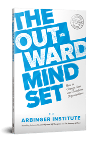 SM_outward-mindset-3d-mockup-right